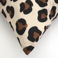 Kussenhoes Luipaard naturel 45 x 45 cm