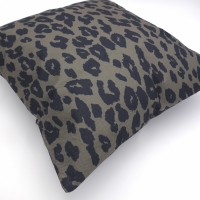 Kussenhoes Leopard | Legergroen 45 x 45 cm