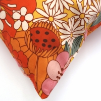 Retro kussenhoes Flowerpower oranje | 44 x 44 cm