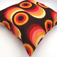 Retro kussenhoes Fonzy donkerbruin 45 x 45 cm