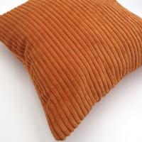 Corduroy Rib kussenhoes oranje | 45 x 45 cm