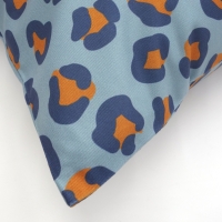 Kussenhoes Luipaard blauw 45 x 45 cm